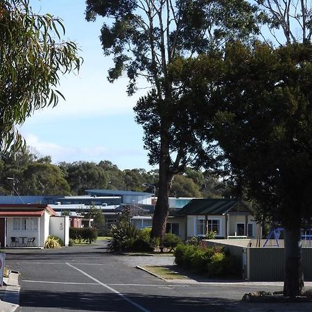 Moomba Holiday And Caravan Park Hotell Port Sorell Exteriör bild